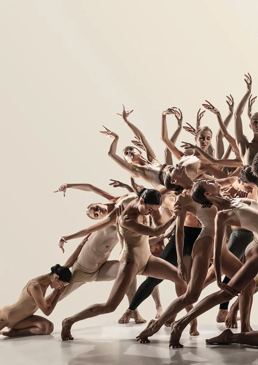 Le corps comme sculpture vivante — imagerie de marque